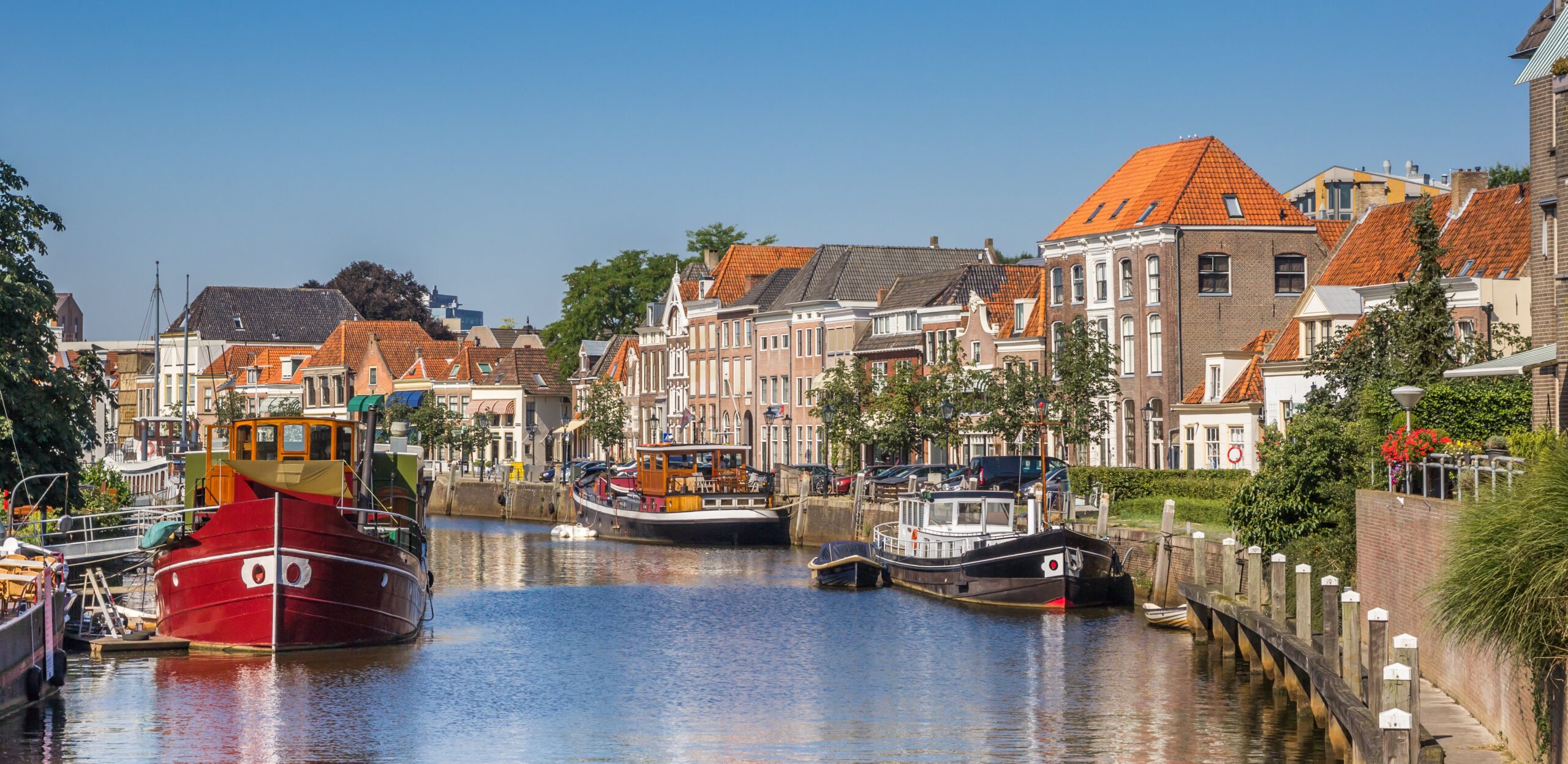 Gracht in Zwolle Overijssel